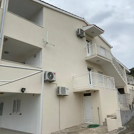Apartment Stella Razanj