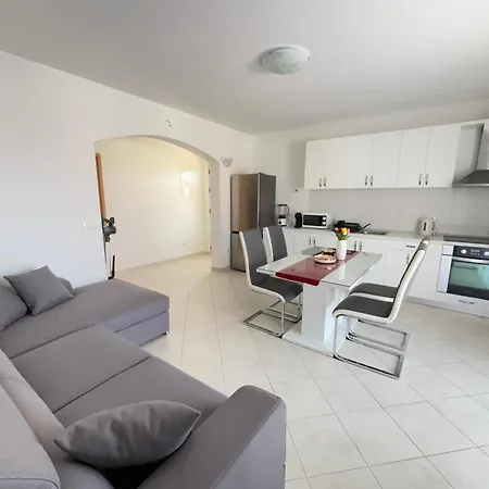 Stella Appartement Ražanj