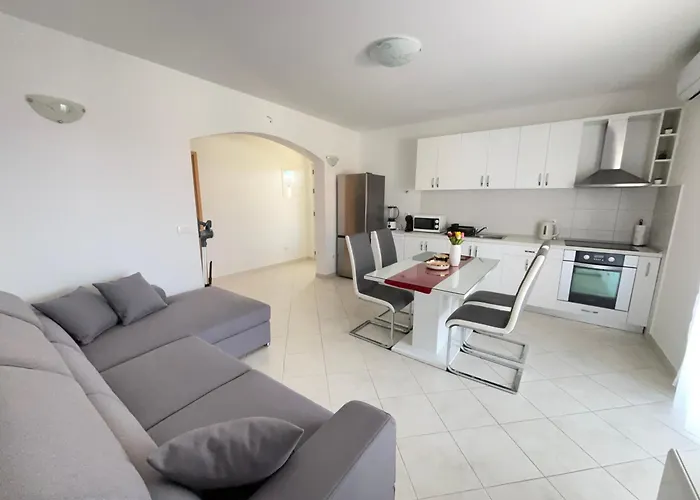 Stella Apartment Ražanj